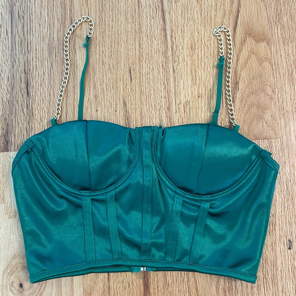 Green going out top🥳
